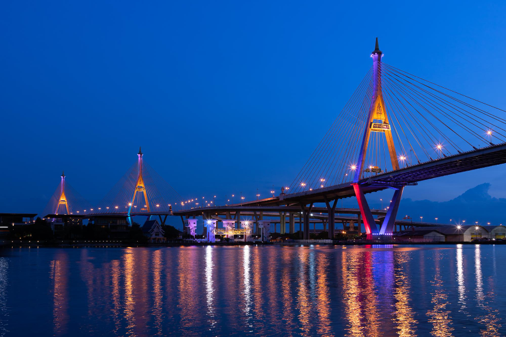 Chao Phraya river cruise Bangkok